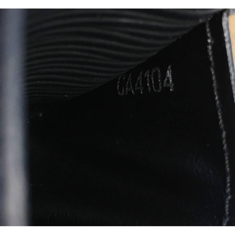 Louis Vuitton Sarah Wallet NM Epi Leather 2