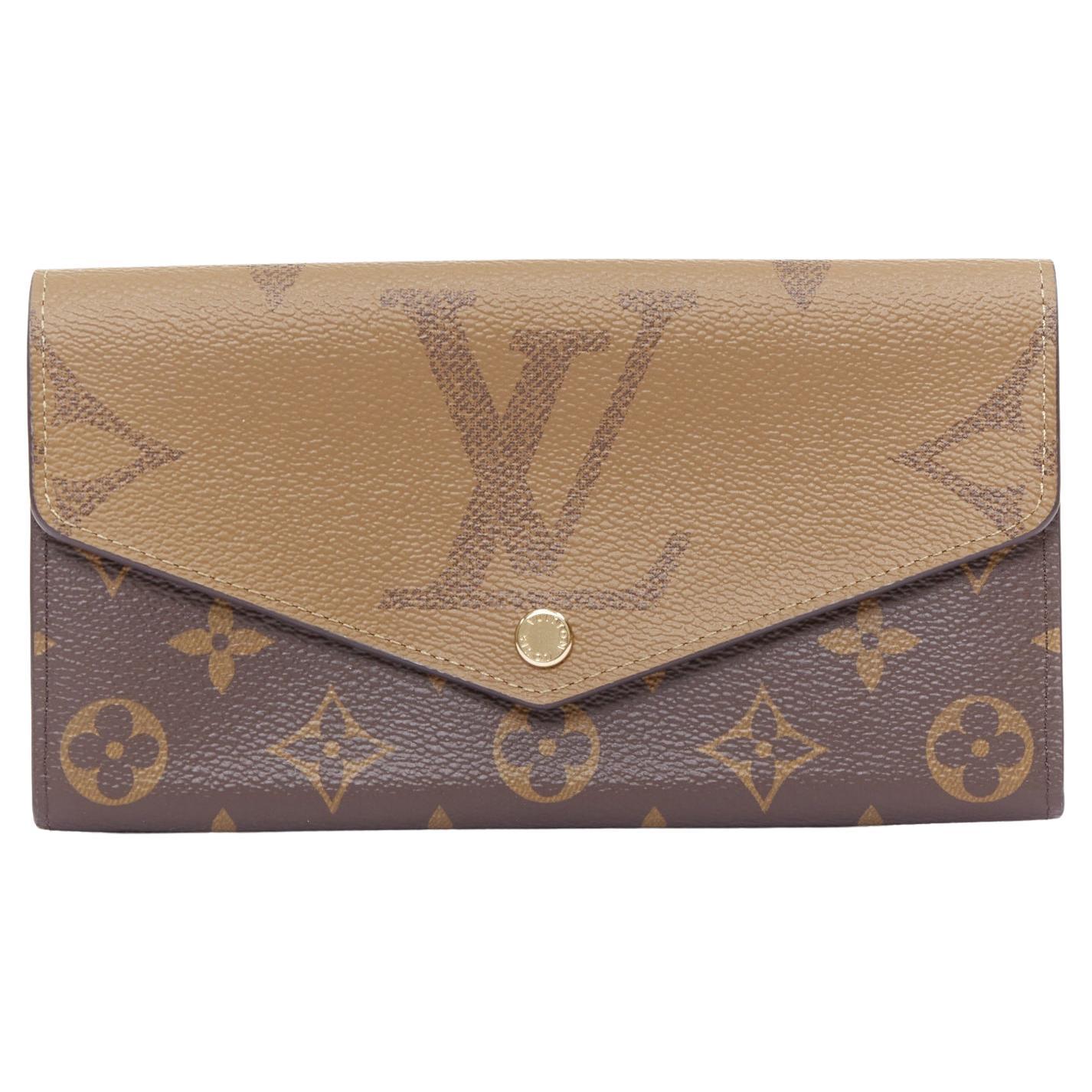 Louis Vuitton SarahMonogram Reverse Giant canvas rectangular wallet