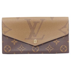 Louis Vuitton SarahMonogram Reverse Giant canvas rectangular wallet Louis Vuitton SarahMonogram Reverse Giant canvas rectangular wallet