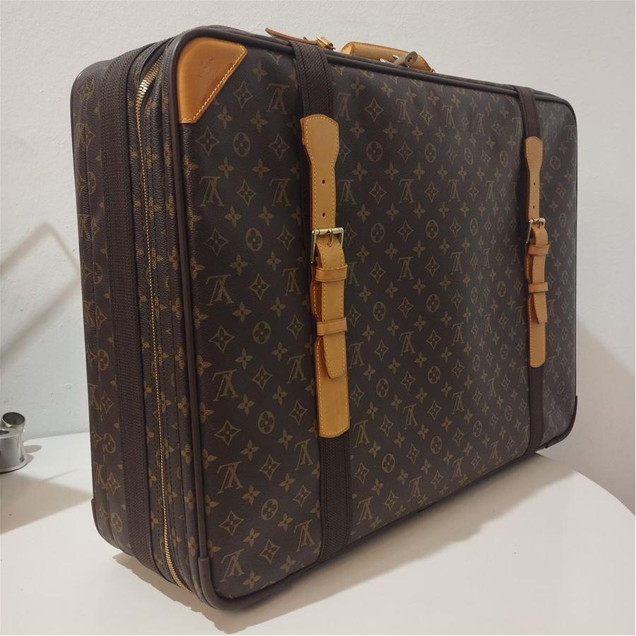 Black Louis Vuitton Satellite 70 size Unica