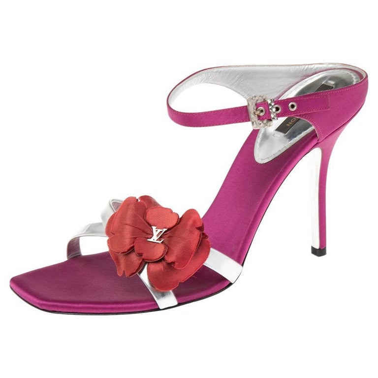 Louis Vuitton Satin and Leather Flower Applique Strap Sandals Size 40 at  1stDibs