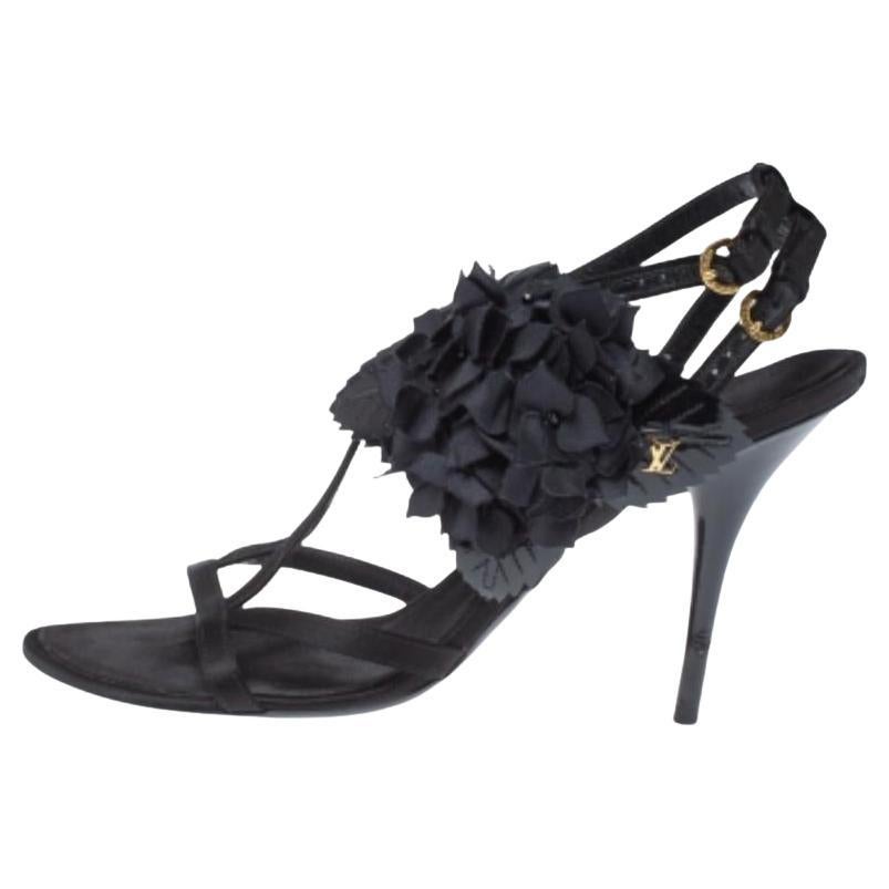 Louis Vuitton Satin And Patent Leather Embellished Ankle Strap Sandal Size 39.5 For Sale