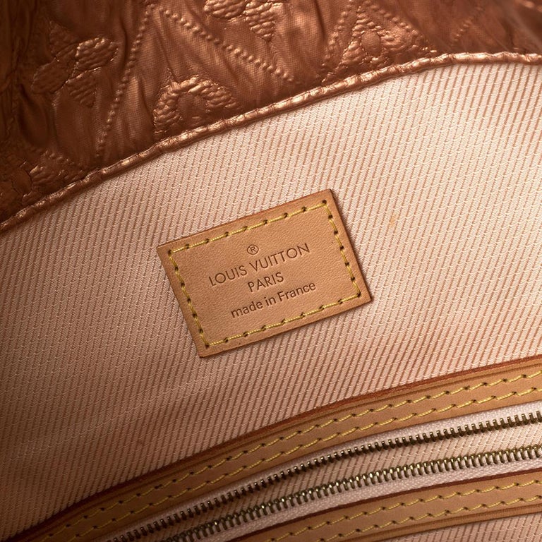 Louis Vuitton Saumon Monogram Limelight Clutch En vente sur 1stDibs