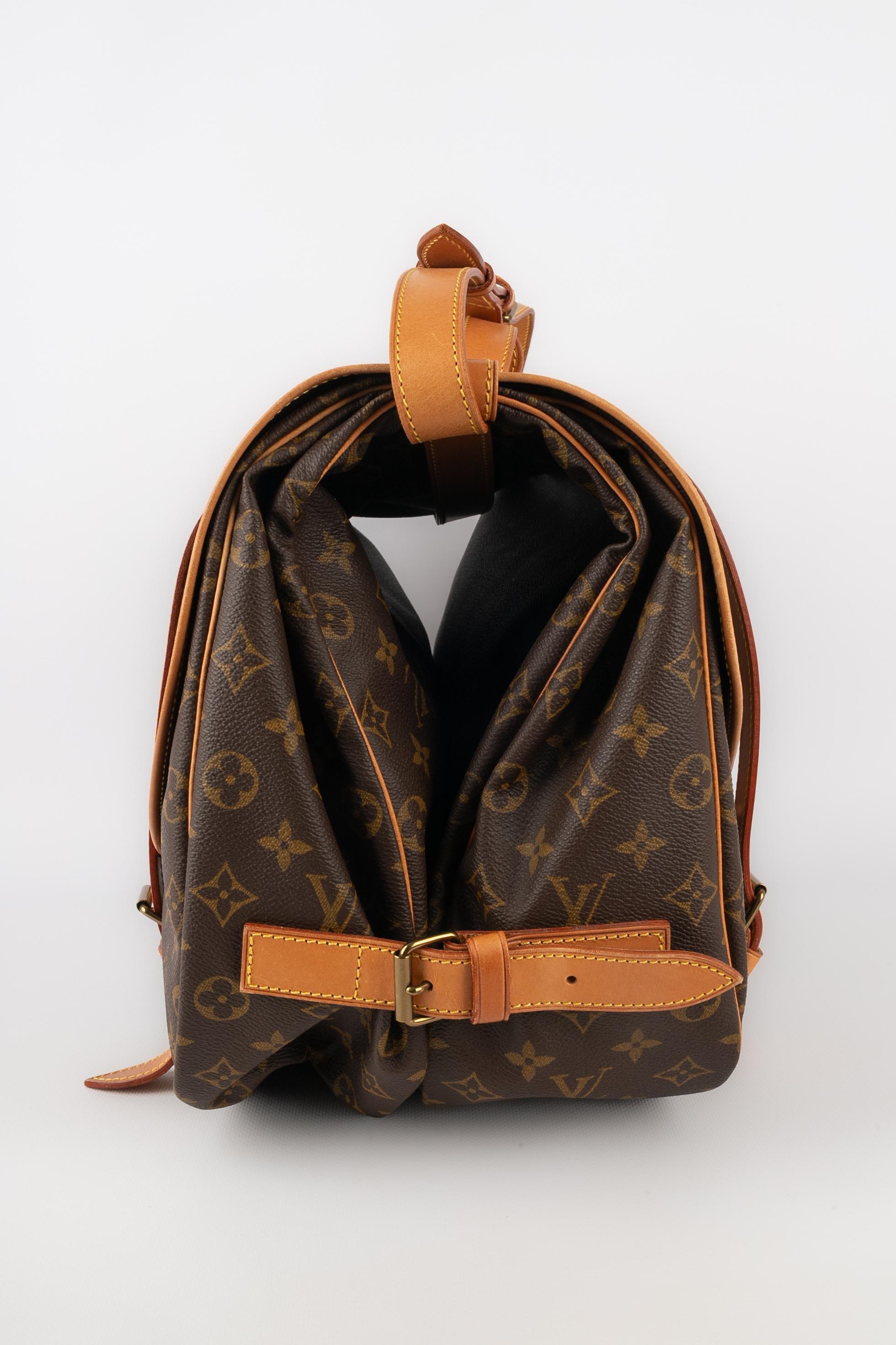Women's or Men's Louis Vuitton 'Saumur' bag 1996