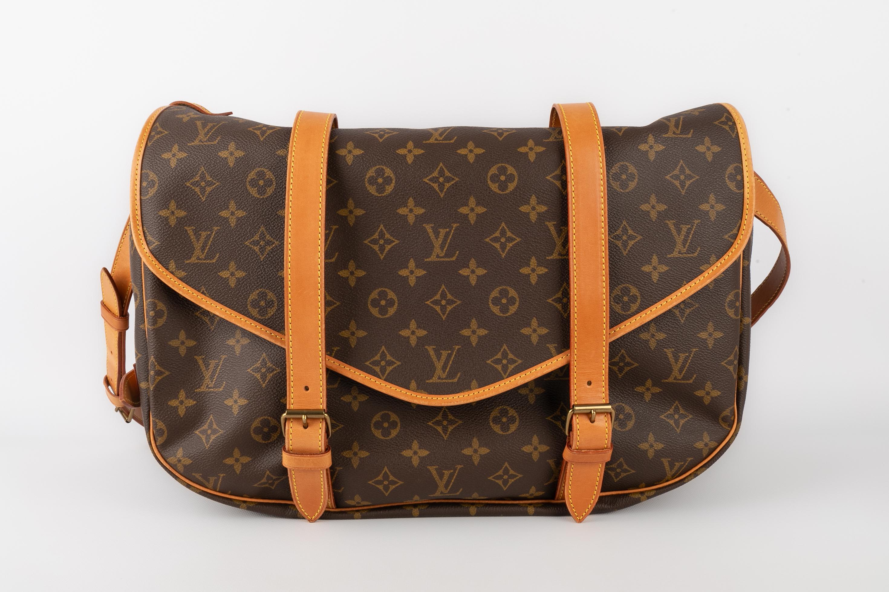 Louis Vuitton 'Saumur' bag 1996 1