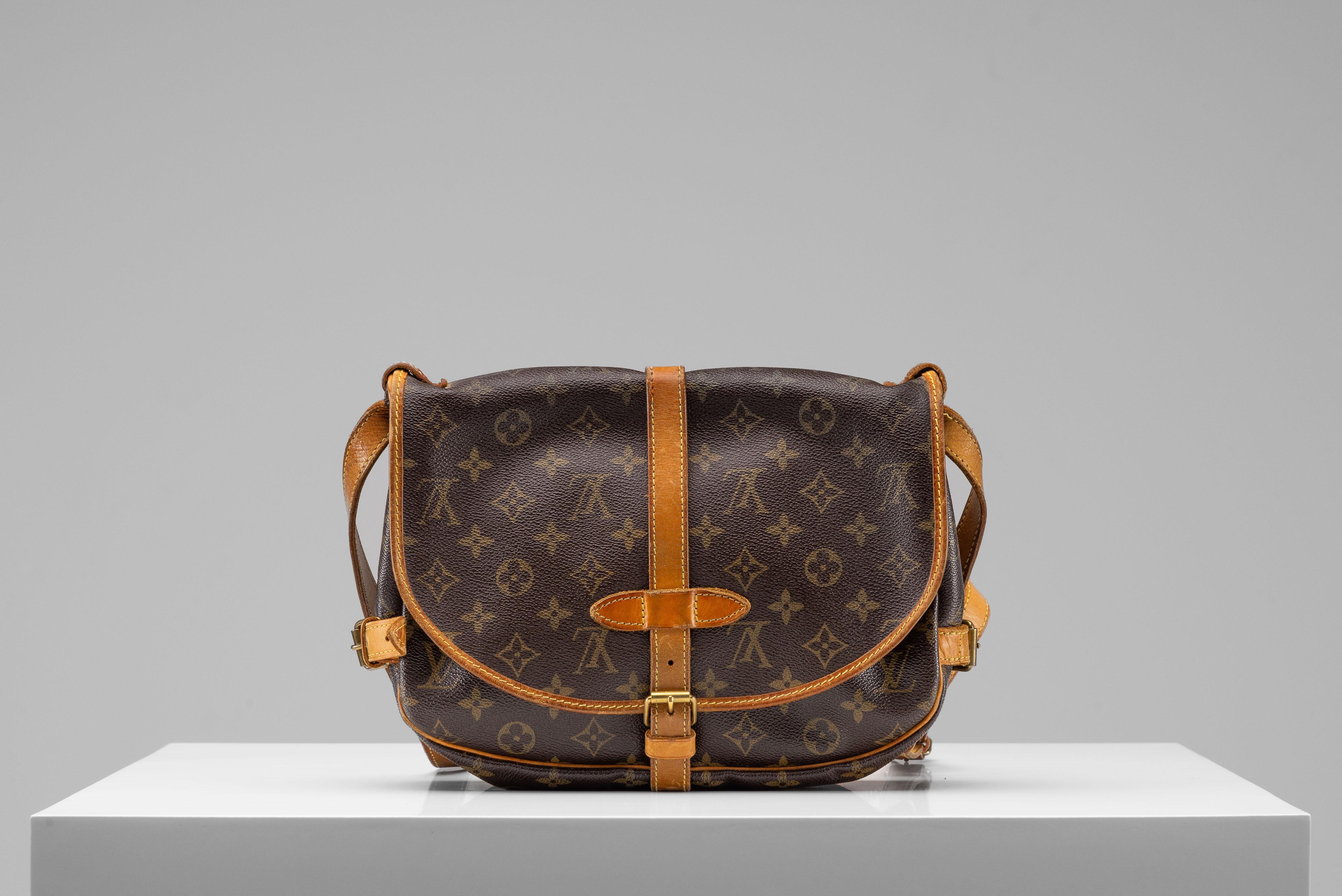 Women's or Men's Louis Vuitton Saumur Crossbody Bag