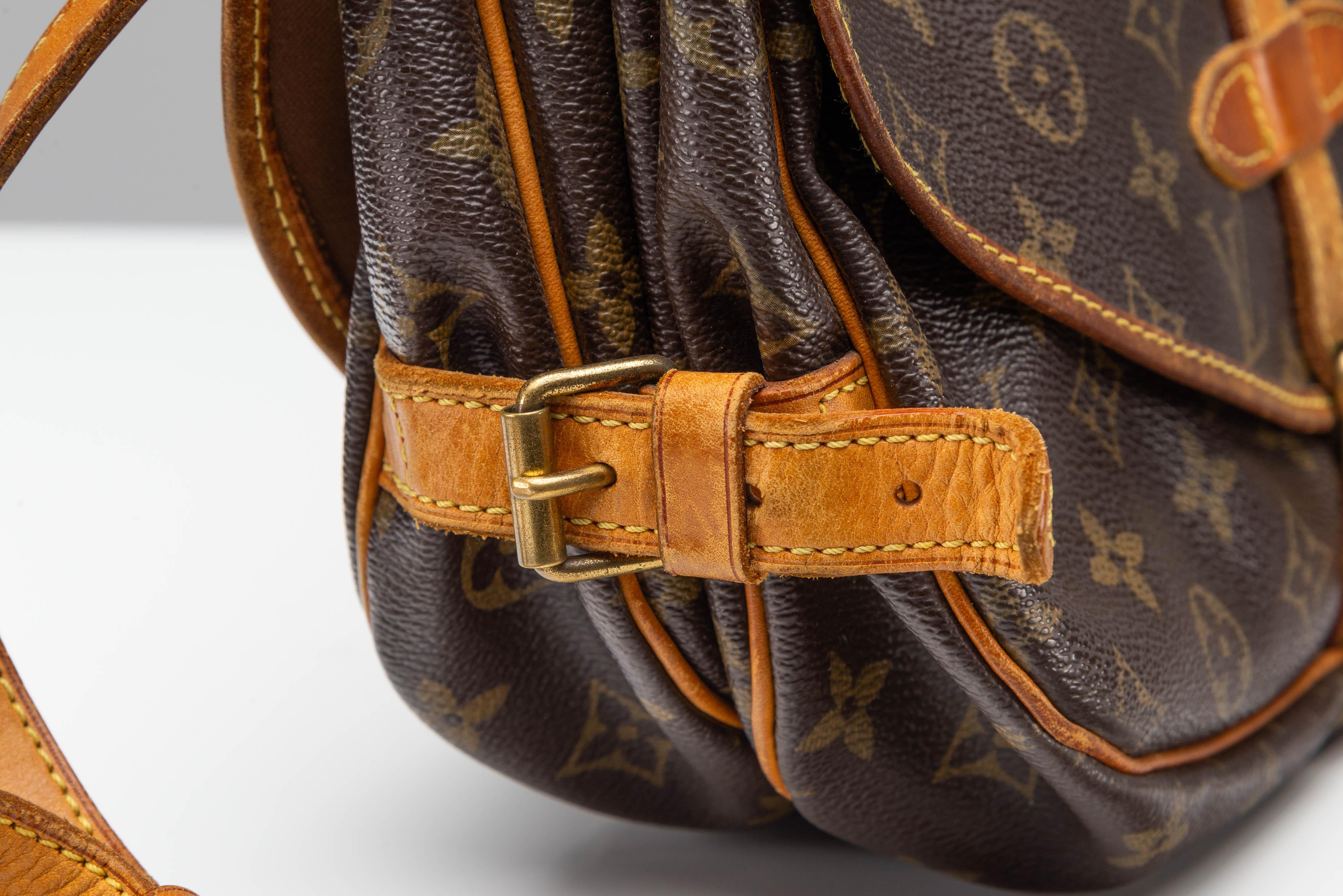 Louis Vuitton Saumur Crossbody Bag 4