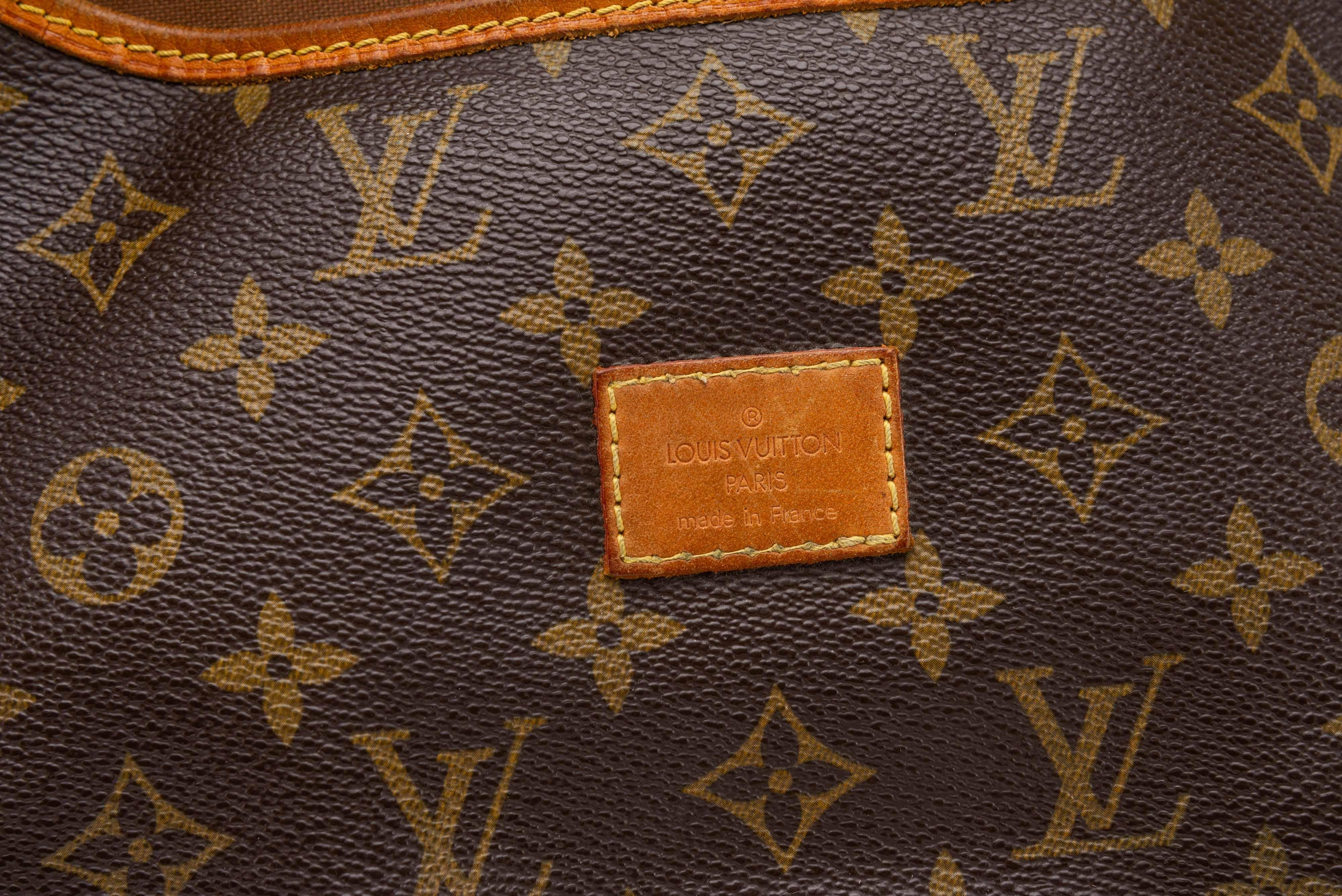 Louis Vuitton Saumur Crossbody Bag 5