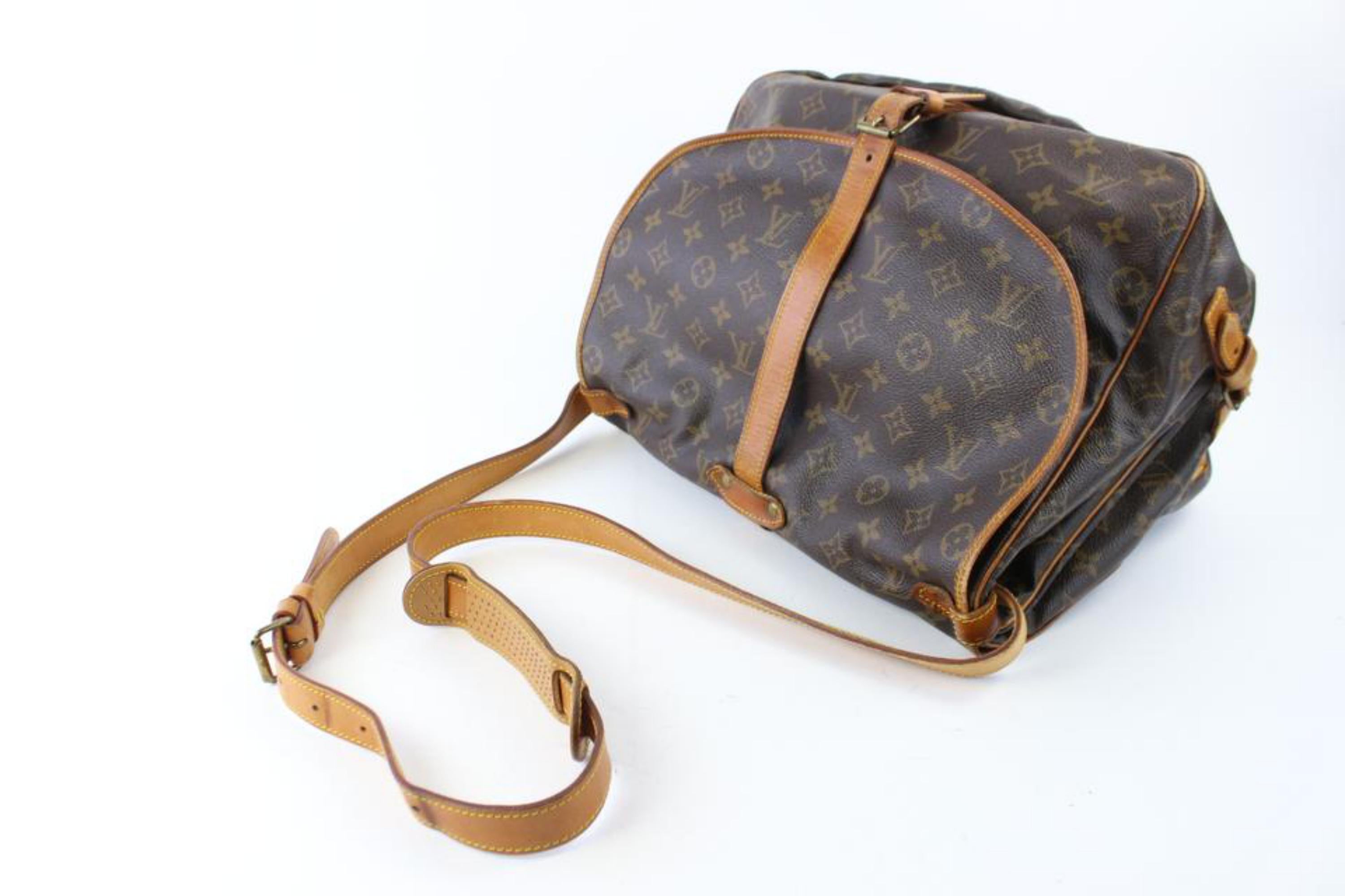 Louis Vuitton Saumur Monogram 22lz0720 Brown Coated Canvas Messenger Bag For Sale 2