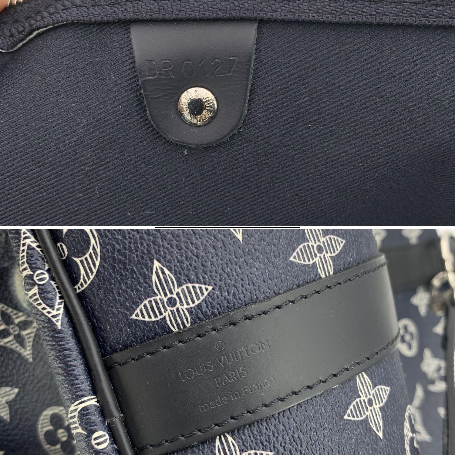 Women's or Men's Louis Vuitton Savane Monogram Lion Chapman Keepall Bandouliere 55 Bag For Sale