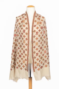 Louis Vuitton scarf