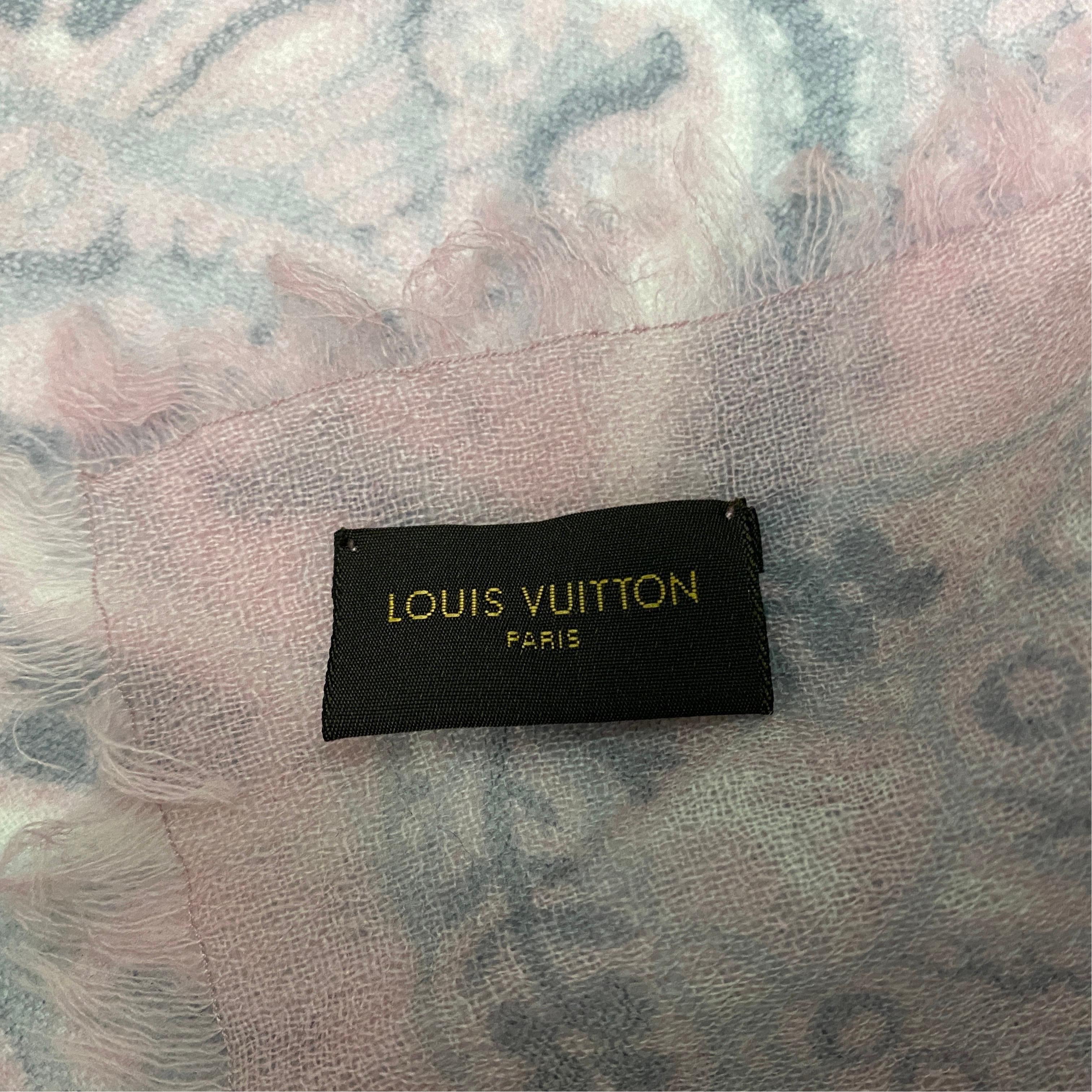 Gray Vintage Pure Cashmere Scarf by Luis Vuitton