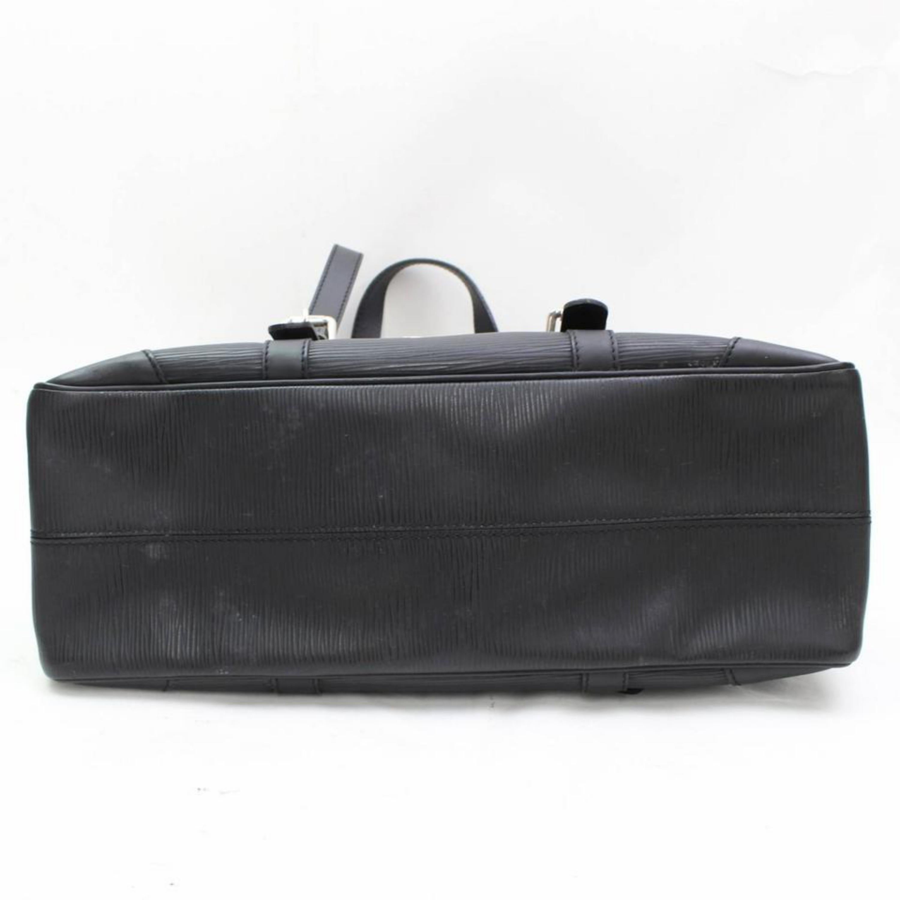 Louis Vuitton Segur Mm 867540 Black Leather Satchel For Sale 5