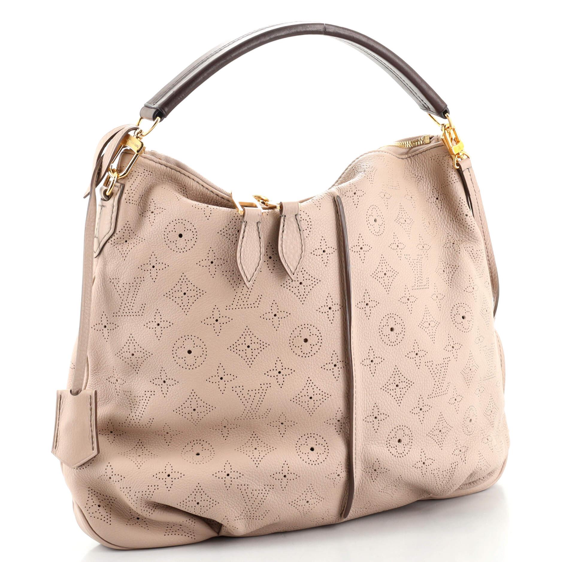Louis Vuitton Selene Handtasche aus Mahina-Leder PM (Beige)