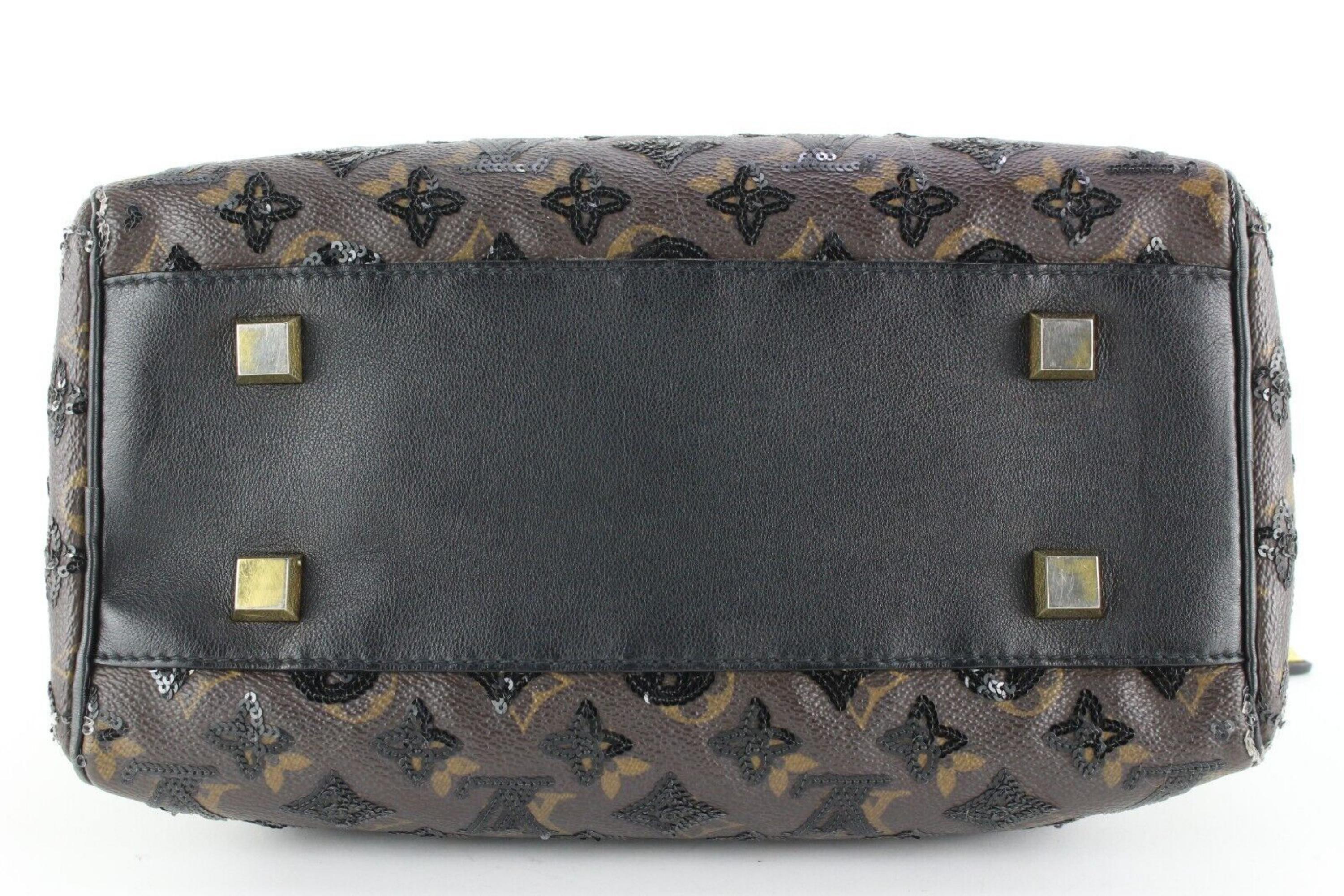 Louis Vuitton Sequins Monogram Eclipse Speedy 28 2LVJ0104 In Good Condition In Dix hills, NY