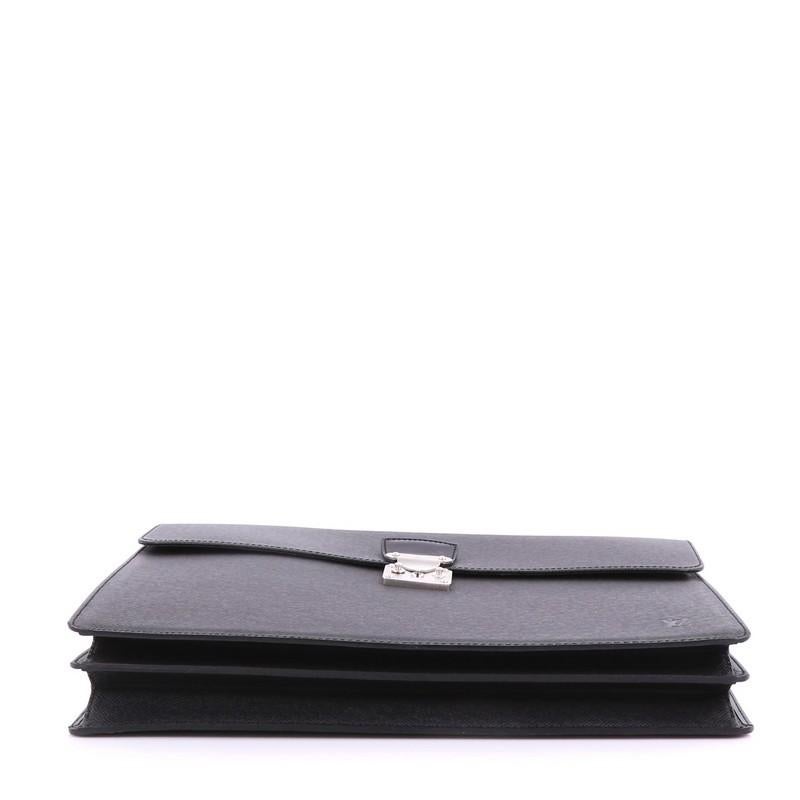 Louis Vuitton Serviette Moskova Briefcase Taiga Leather In Good Condition In NY, NY
