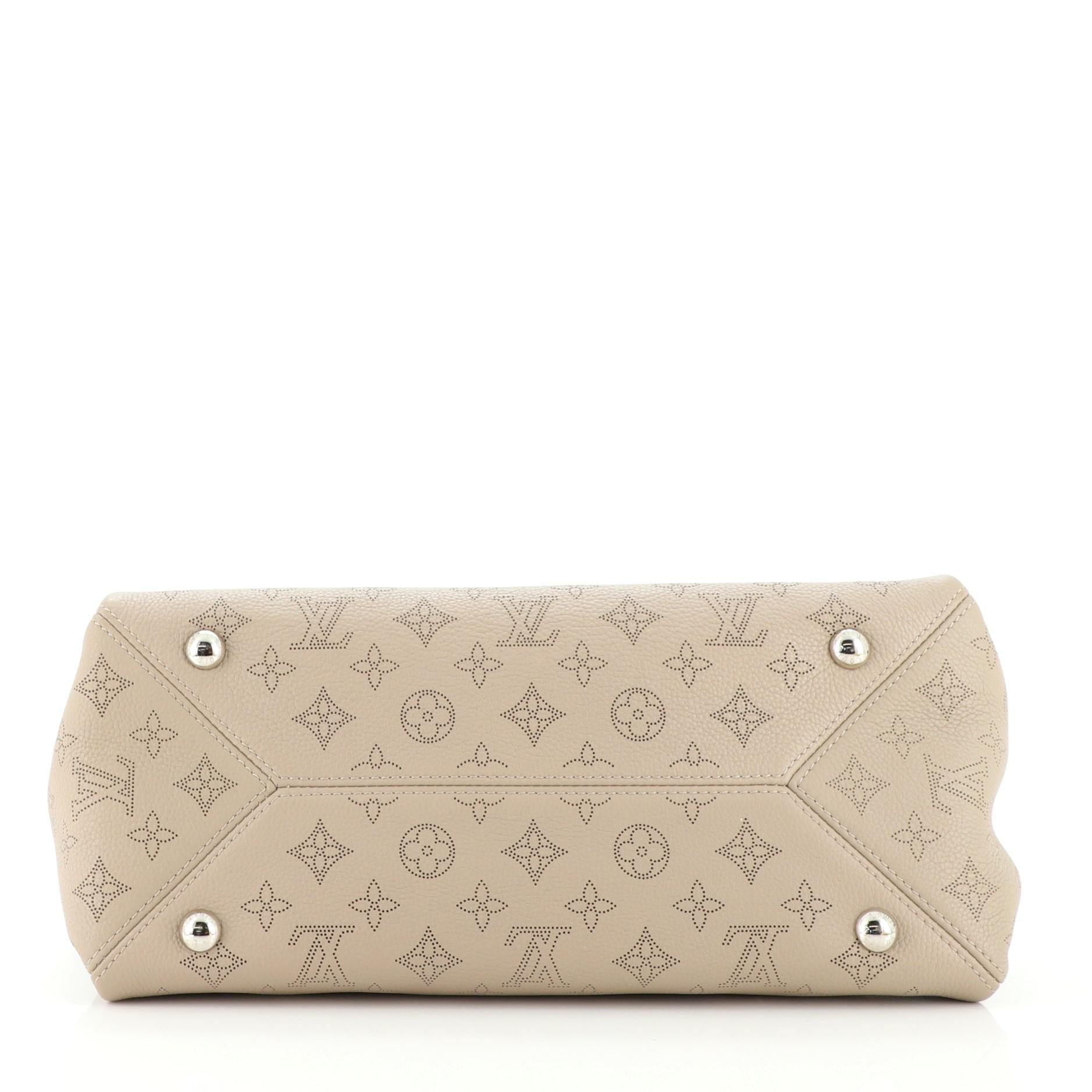 Louis Vuitton Sevres Handbag Mahina Leather In Good Condition In NY, NY