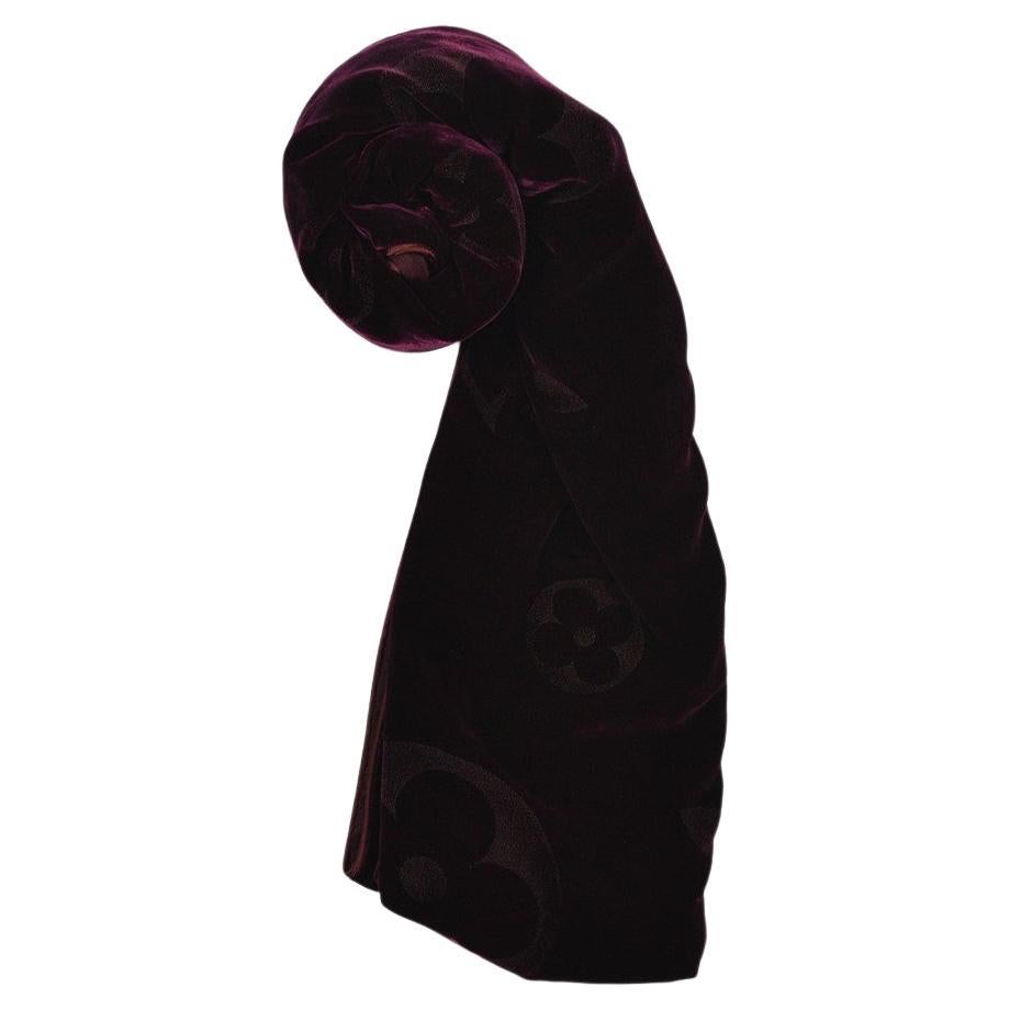 Louis Vuitton Black Reversible Monogram Eclipse Packable Scarf 4LU0224 For  Sale at 1stDibs