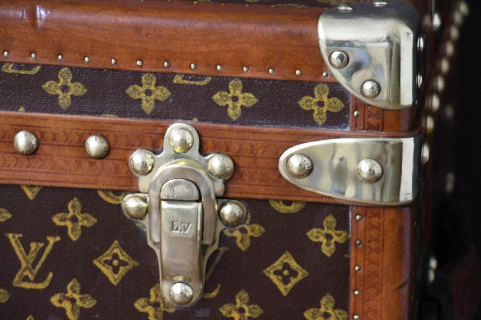 20th Century Louis Vuitton Shoe Trunk, Vuitton Trunk, 60 cm Louis Vuitton Steamer Trunk