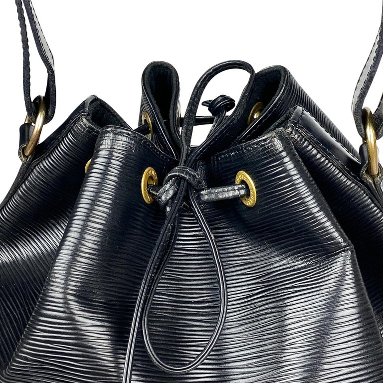 Louis Vuitton Shoulder Bag Epi Petit Noé For Sale at 1stDibs
