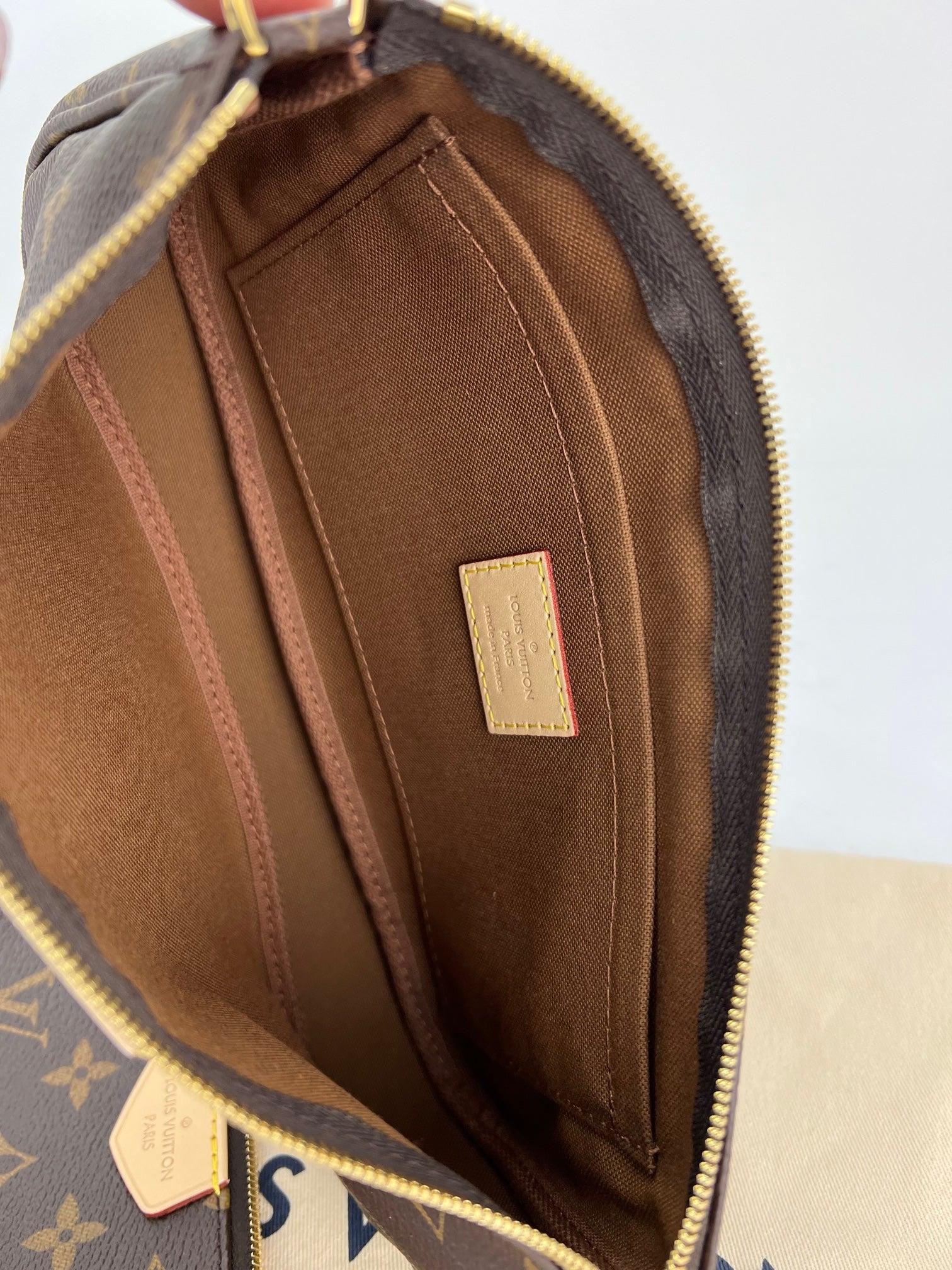 Louis Vuitton Shoulder Bag Multi Pochette Accessoires Monogram Canvas Brown 4