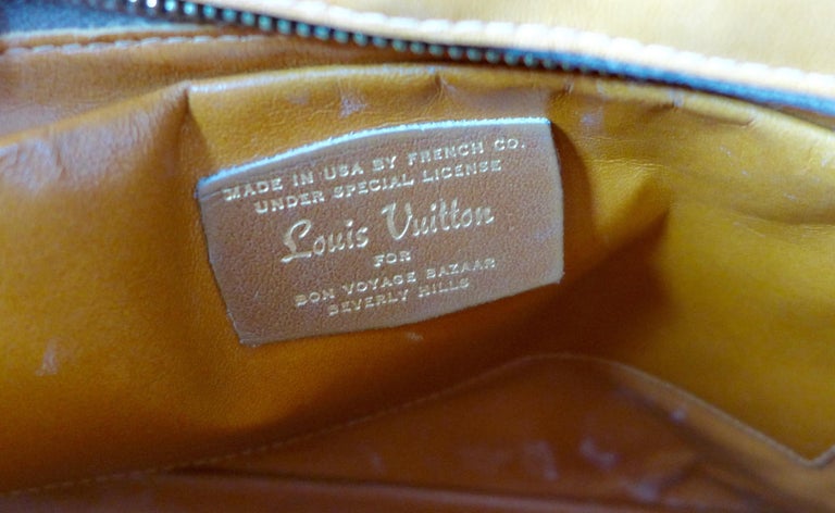 LOUIS VUITTON Shoulder Crossbody Bag For Sale 1
