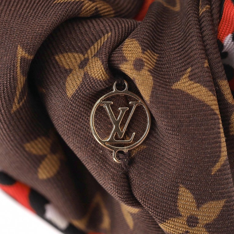 Authentic Louis Vuitton Pink Monogram Silk Scrunchie with Gold Logo Charm s-l400.jpg main image 4