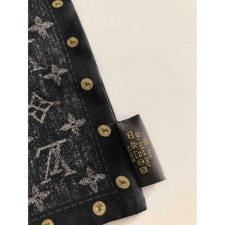 Louis Vuitton Travelling Requisites Silk Scarf - Black Scarves, Accessories  - LOU479871