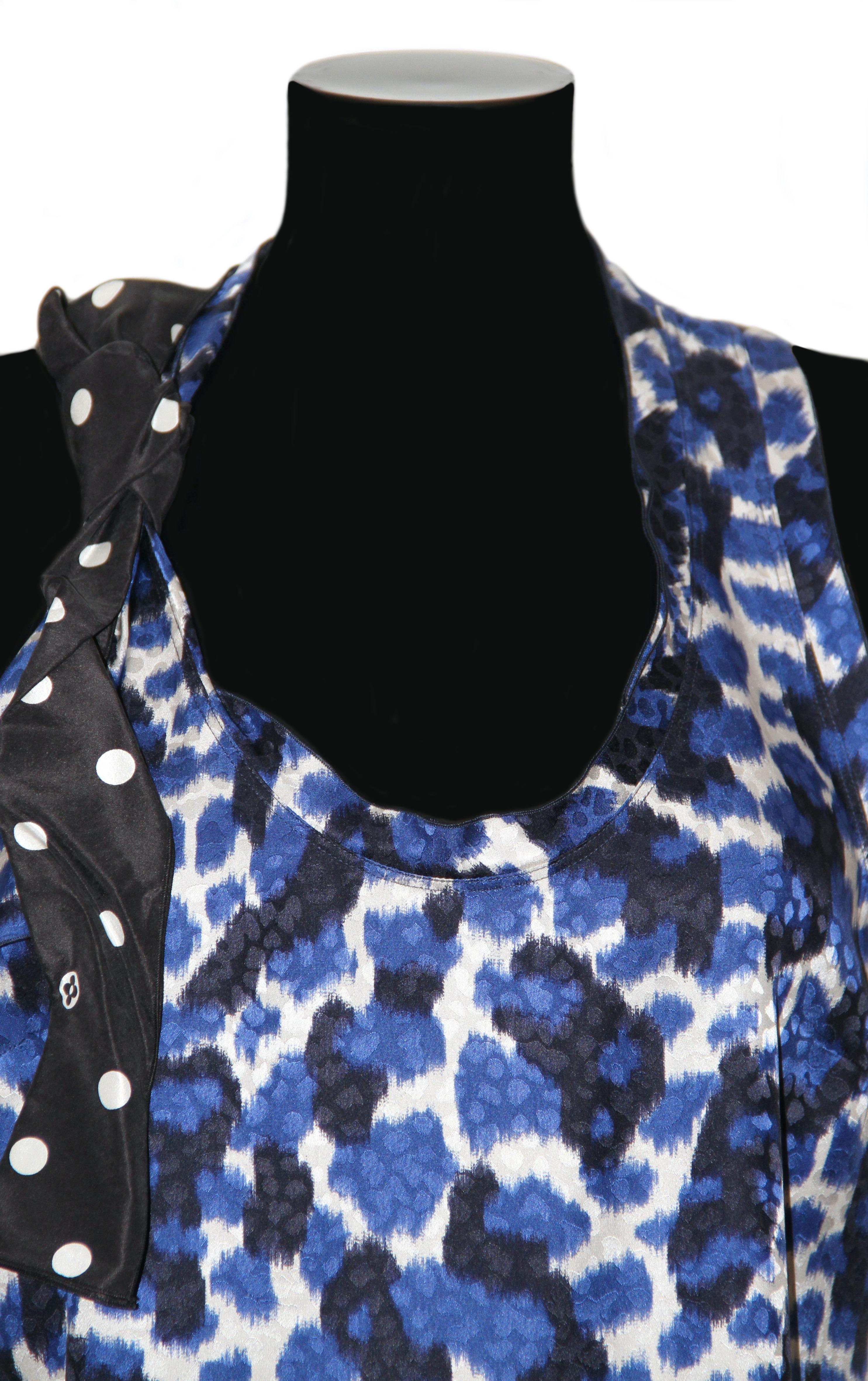 Louis Vuitton Silk Print Sleeveless Top In Excellent Condition In Geneva, CH