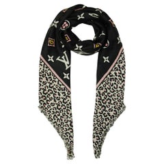Sciarpa scialle Louis Vuitton in seta/lana Monogram Leopard Wild At Heart