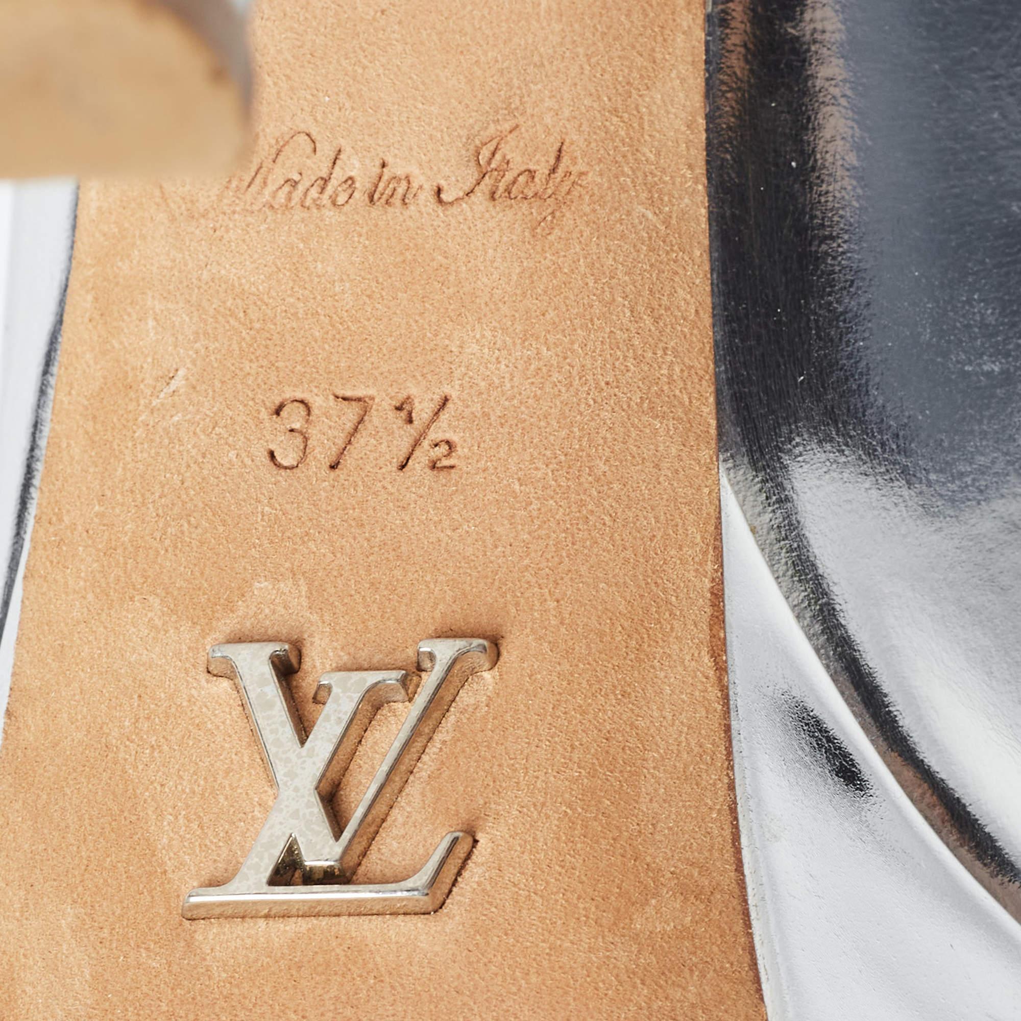 Louis Vuitton Silver Leather Eyeline Pumps Size 37.5 For Sale 2