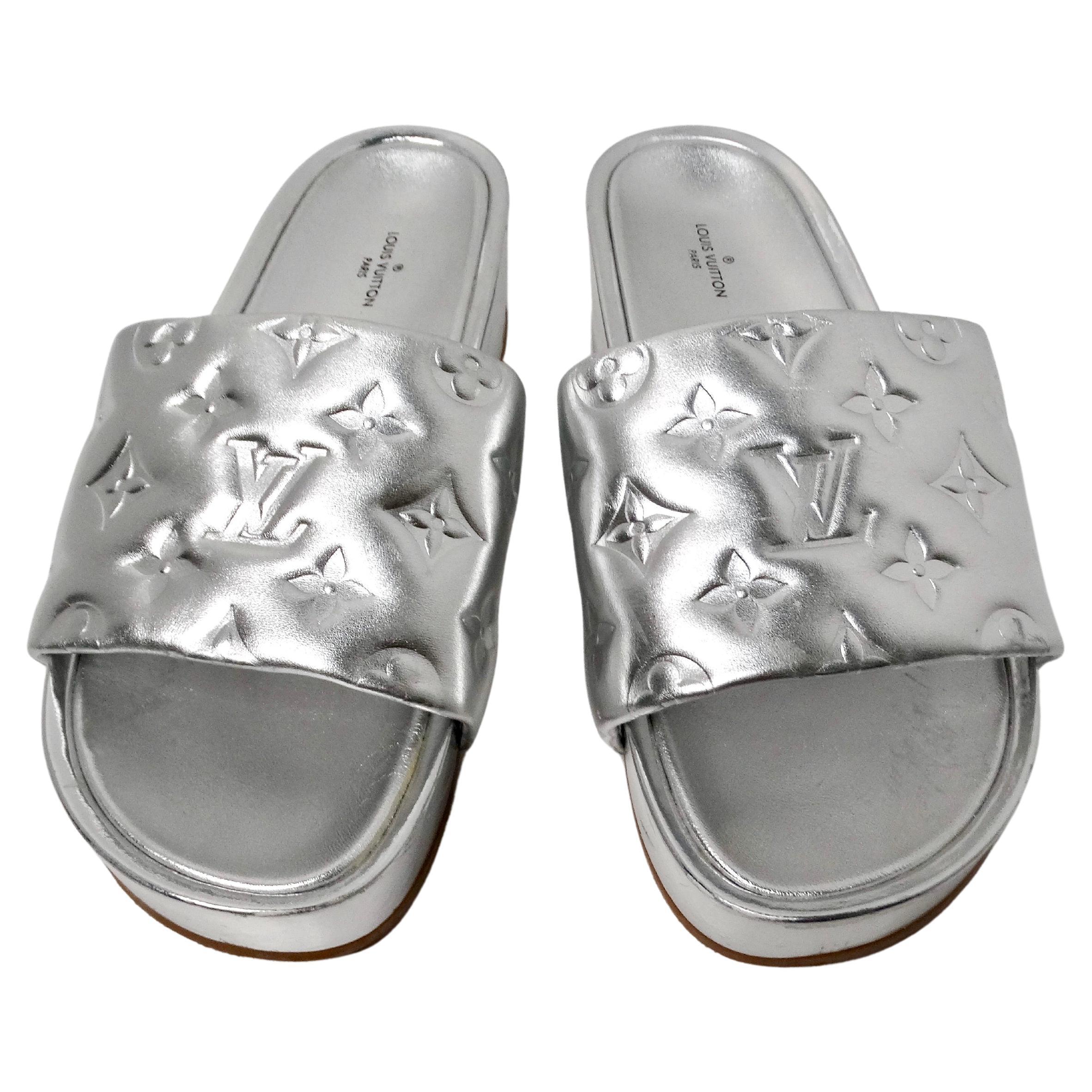 Louis Vuitton Silver Metallic Monogram Platform Leather Slide Sandals For Sale