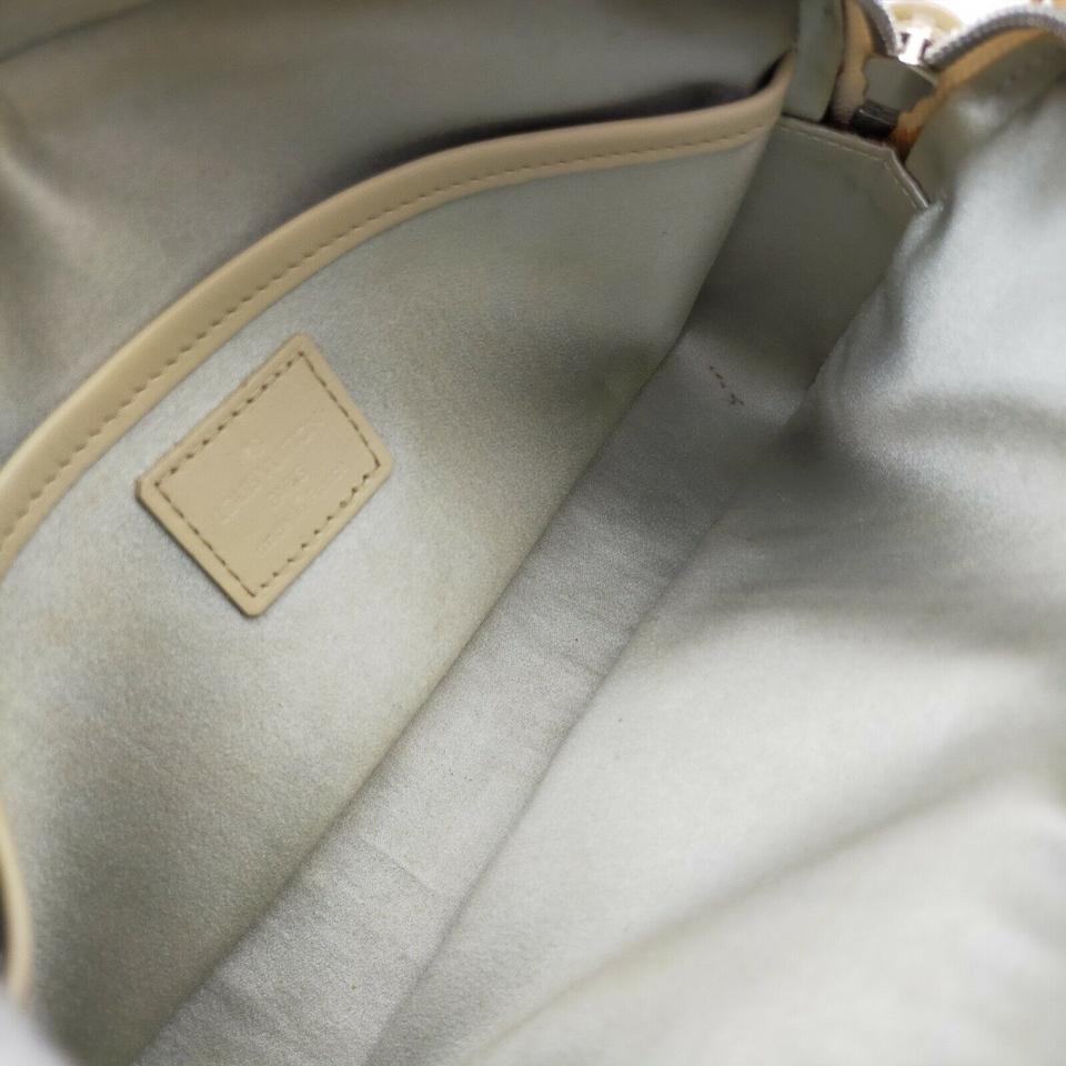 Silberne Mini Lin Shine McKenna-Tasche von Louis Vuitton  862017 im Zustand „Gut“ im Angebot in Dix hills, NY