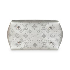 Louis Vuitton Silber Monogramm Mahina Bella