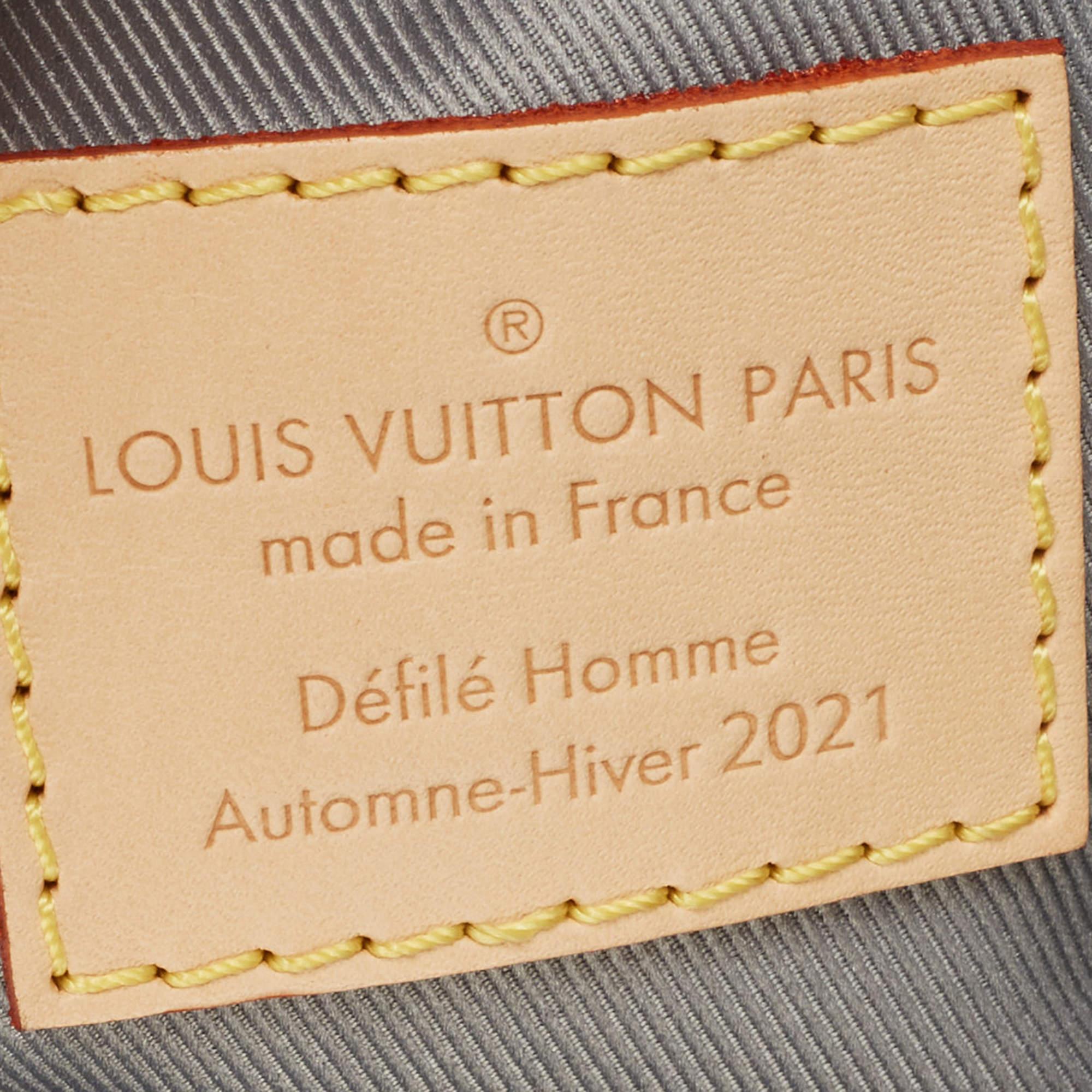 Louis Vuitton Silver Monogram Miroir Keepall Bandouliere 50 Bag For Sale 2