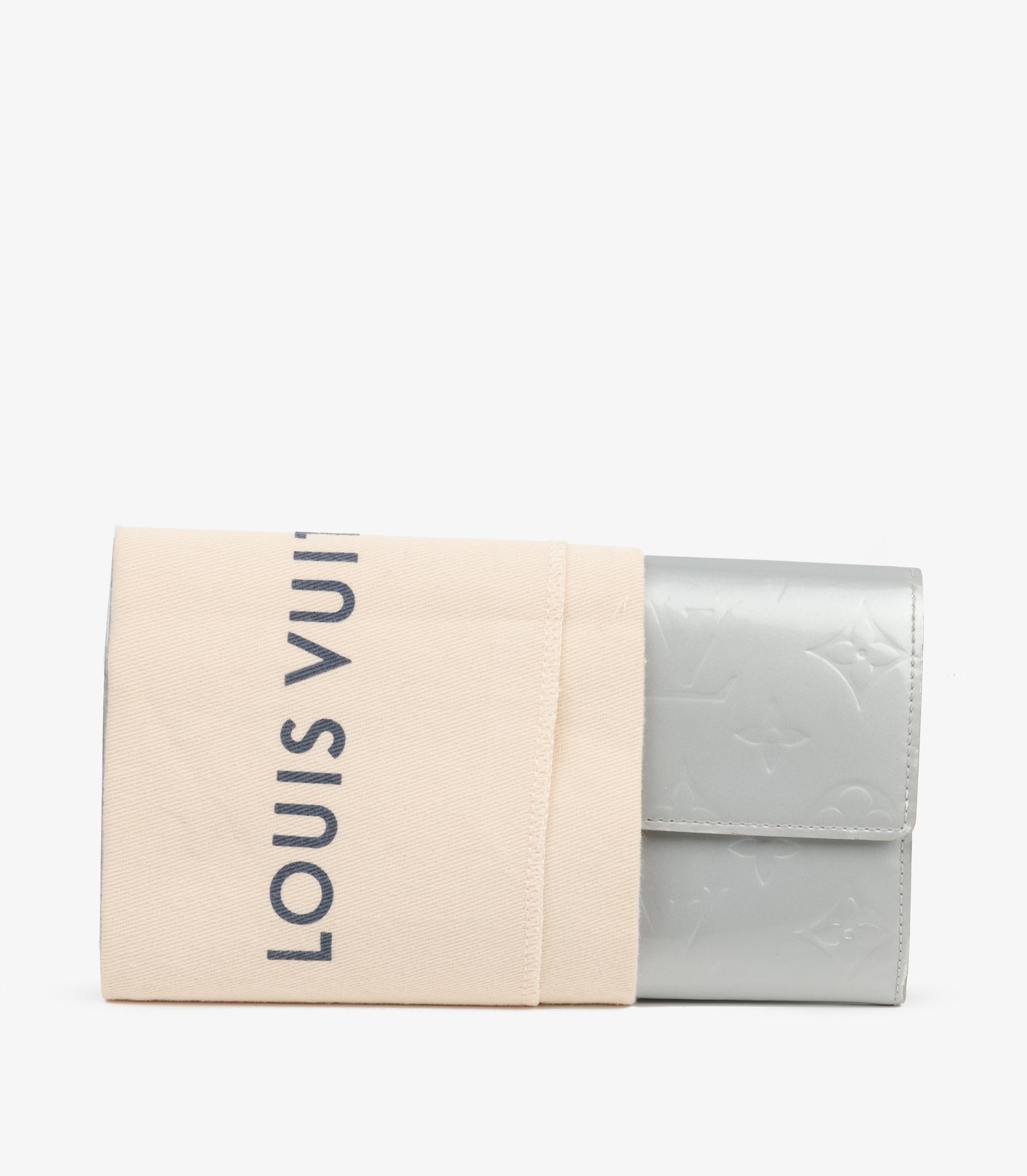 Louis Vuitton Silver Monogram Vernis Leather Sarah Wallet

Brand- Louis Vuitton
Model- Sarah Wallet
Product Type- Wallet
Serial Number- TH****
Age- Circa 2001
Accompanied By- Louis Vuitton Dust Bag
Colour- Siver
Hardware- Gold
Material(s)- Vernis