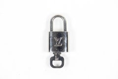 Louis Vuitton Silver Padlock and Key Set Lock Cadena 12LV1104