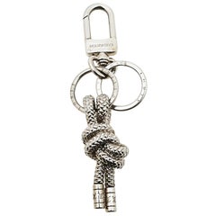 Louis Vuitton Silver Tone Knot Bag Charm/Key Holder