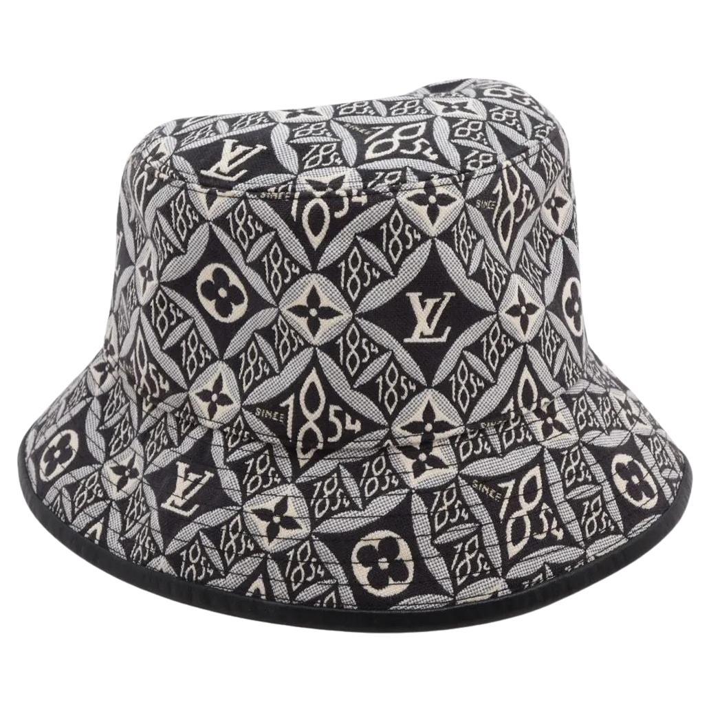 Louis Vuitton Seit 1854 Jacquard Bob Eimer Hut Schwarz im Angebot