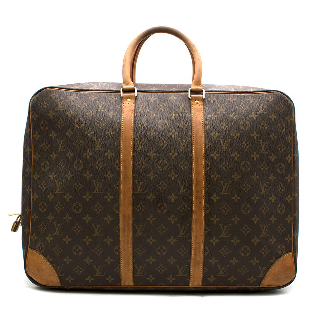 Louis Vuitton Sirius Soft sided Luggage

-  monogram canvas
- natural cowhide trim
- washable canvas lining
- slip interior pocket and fasten belts 
- golden brass pieces
- double-zip closure
- rounded leather handles
- removable ID holder
- medium