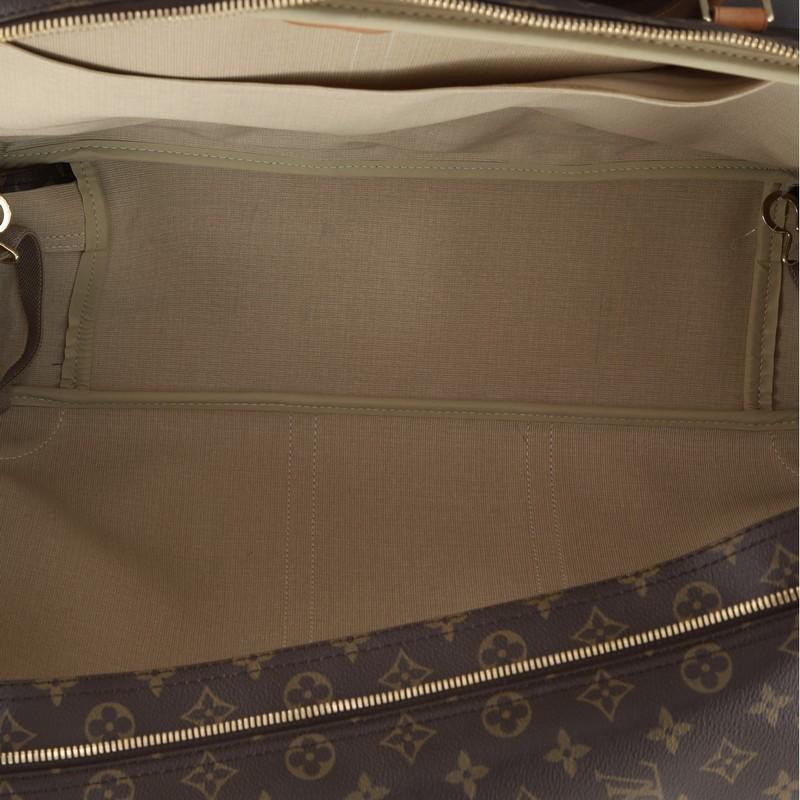 Louis Vuitton Sirius Handbag Monogram Canvas 50 In Good Condition In NY, NY