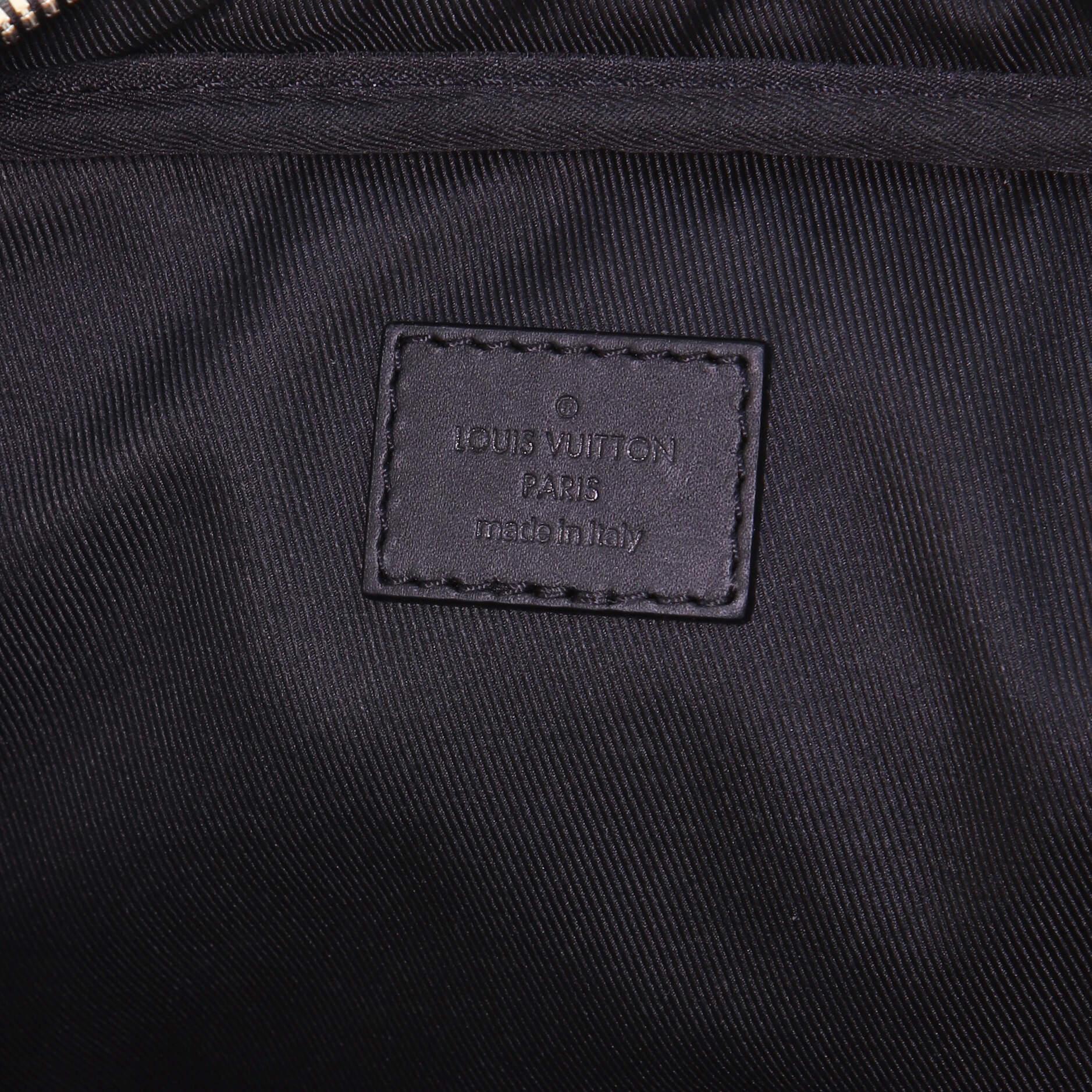 Women's or Men's Louis Vuitton Sirius Messenger Bag Damier Infini Leather