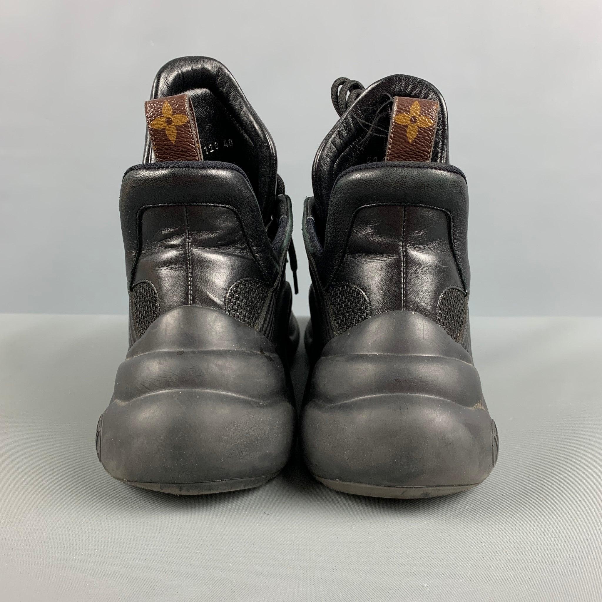 LOUIS VUITTON Size 10 Black Brown Nylon Leather Sneakers In Good Condition For Sale In San Francisco, CA