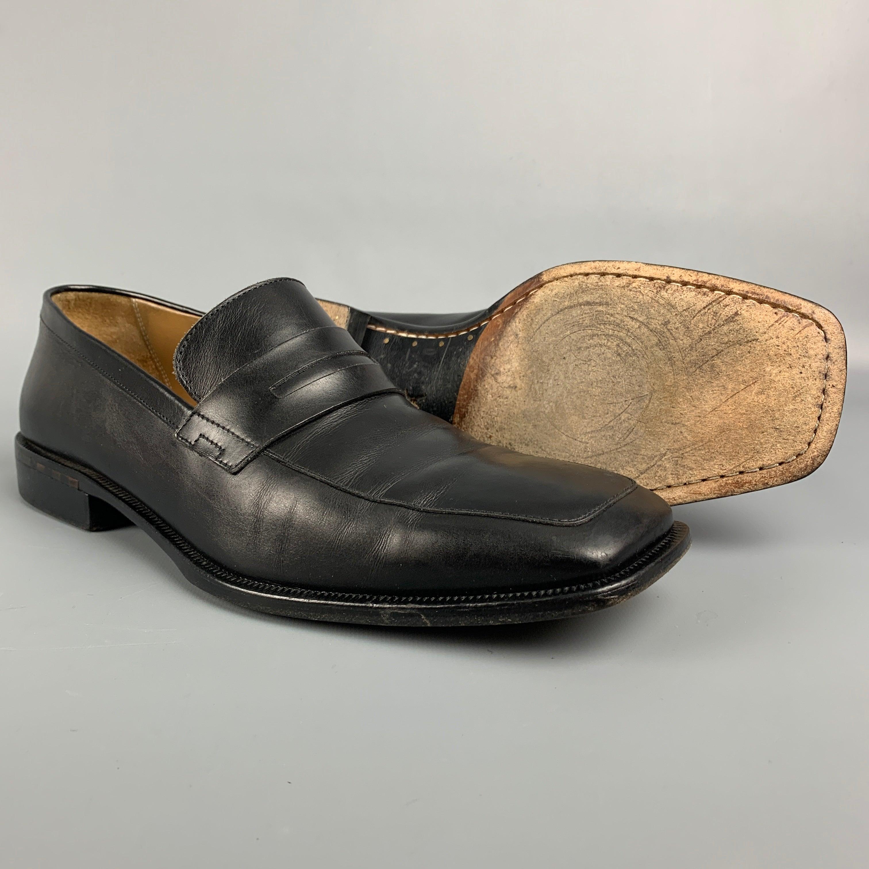 LOUIS VUITTON Size 10 Black Leather Square Toe Loafers In Good Condition For Sale In San Francisco, CA