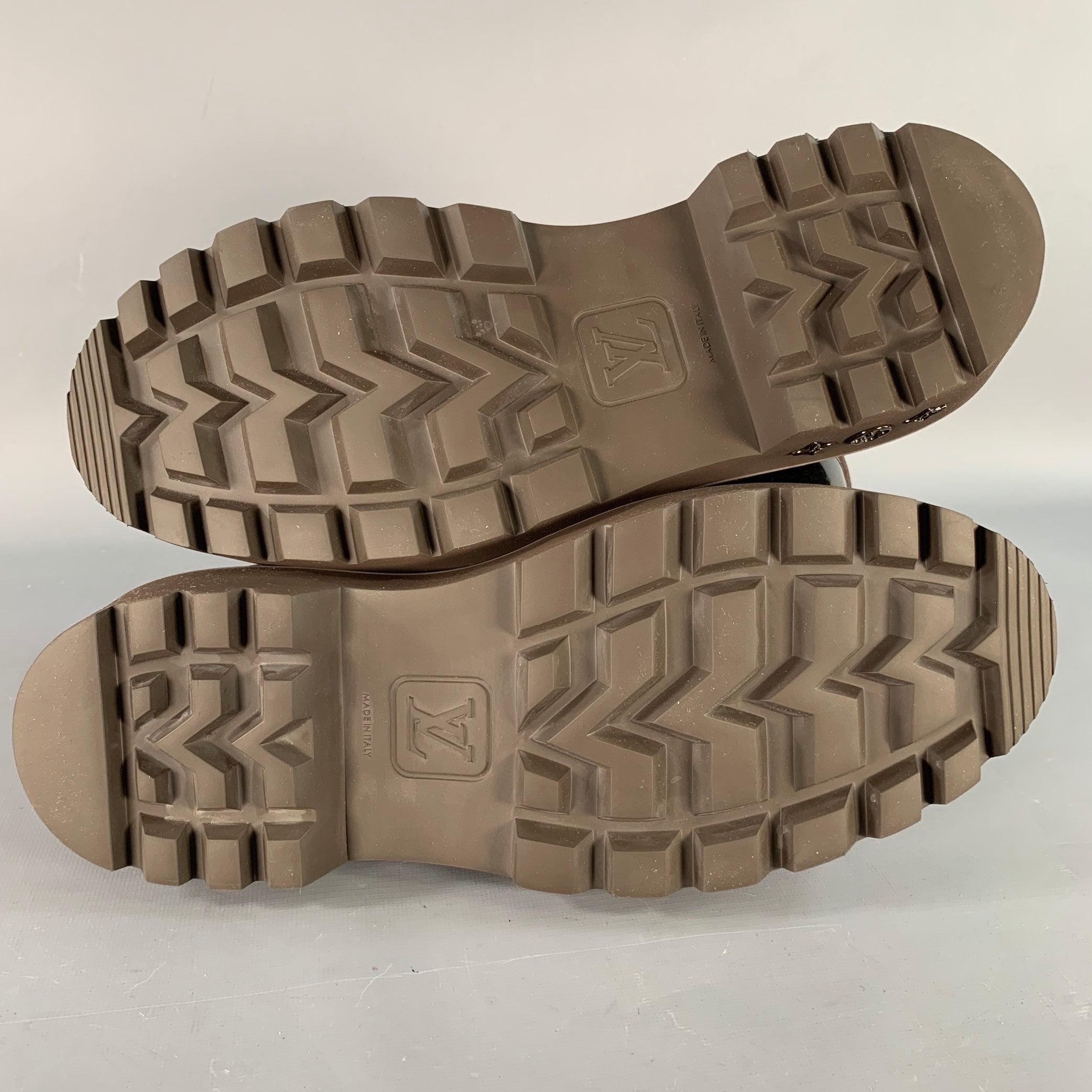 LOUIS VUITTON Size 10 Ranger Derby Brown Beige Coated Canvas Chunky Sole Moccasin Lace-Up Shoes For Sale 3