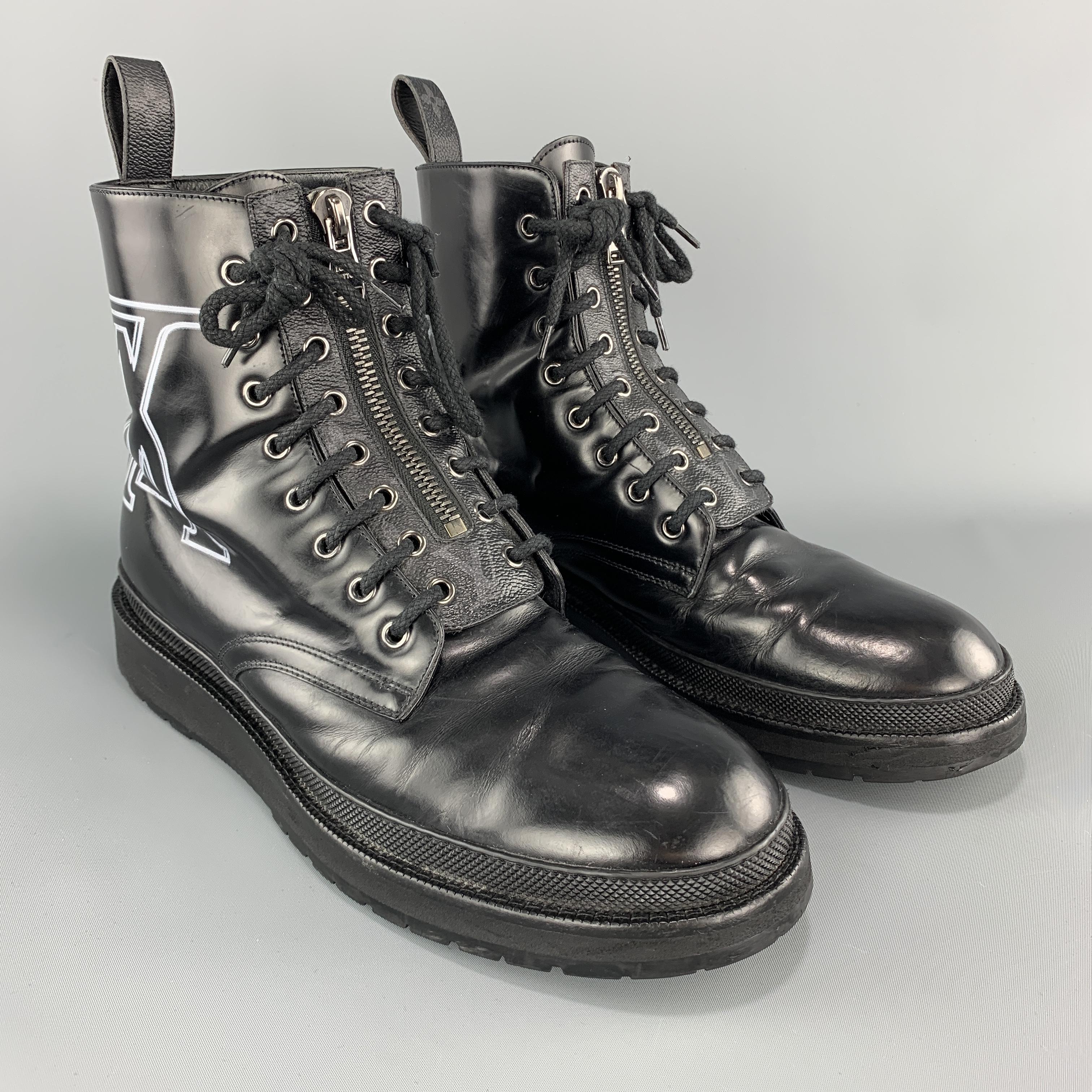 LOUIS VUITTON boots come in smooth black leather with a lace up and monogram coated canvas zip up front, white inverted logo print side and creeper sole. Wear throughout. Made in Italy. 

Good Pre-Owned Condition.
Marked: UK 9.5

Outsole: 12.75 x