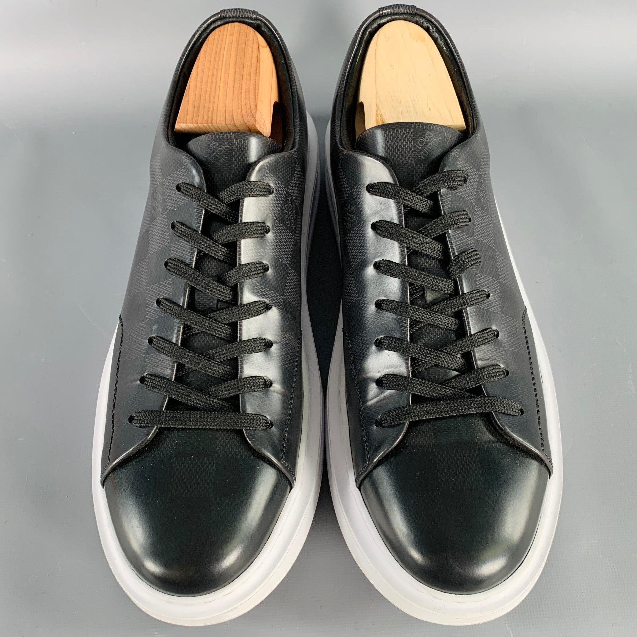 LOUIS VUITTON Taille 10.5 Black White Checkered Leather Rubber Sole Sneakers Excellent état à San Francisco, CA