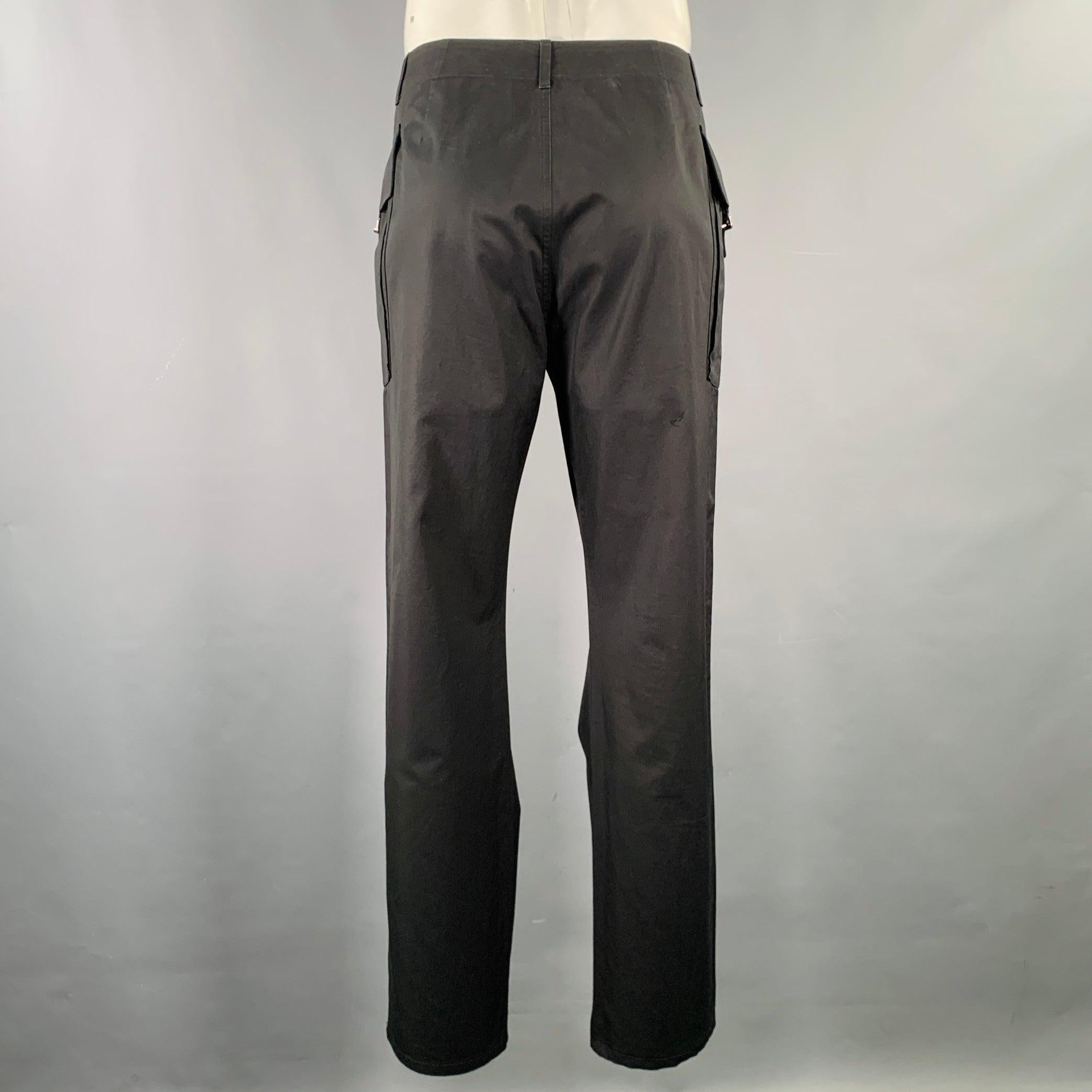 LOUIS VUITTON Size 32 Black Cargo Pockets Casual Pants In Excellent Condition In San Francisco, CA