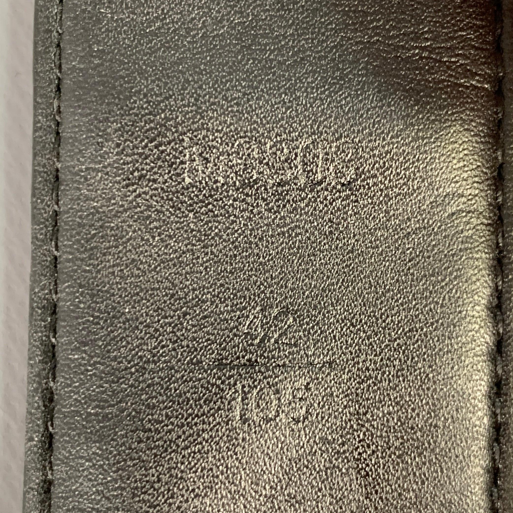 LOUIS VUITTON Größe 35 Grau Schwarz Kariert Coates Segeltuchgürtel im Angebot 3