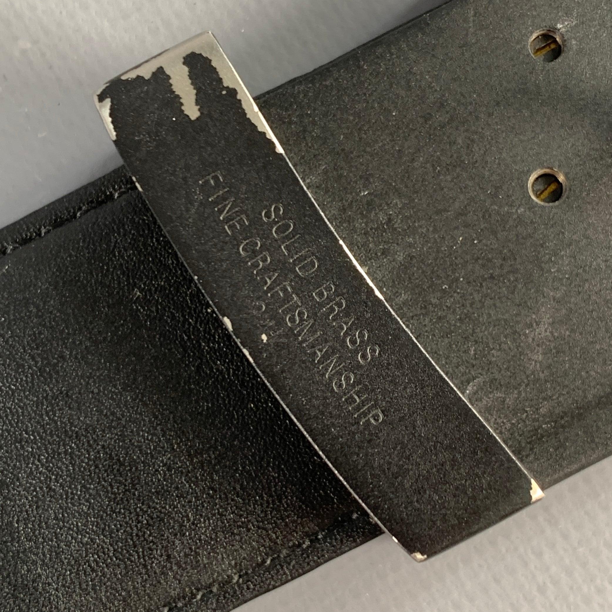 LOUIS VUITTON Größe 35 Grau Schwarz Kariert Coates Segeltuchgürtel im Angebot 4